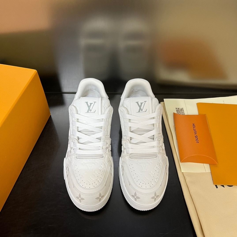 Louis Vuitton Sneakers